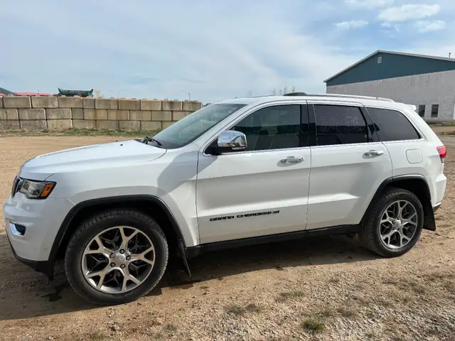 2022 Jeep Grand Cherokee WK Limited