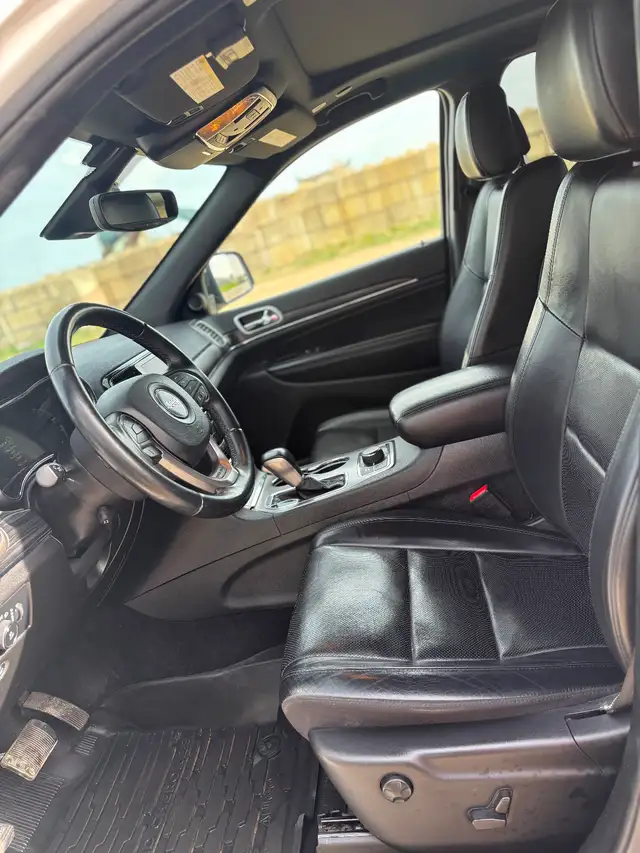 2022 Jeep Grand Cherokee WK Limited - Photo 4