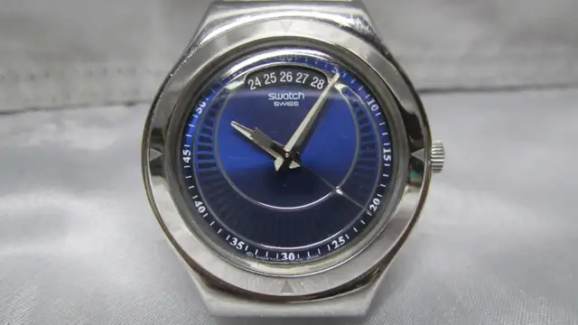 VERY COOL SWATCH WATCH IRONY BIG FARWAYS SUPER BLUE DIAL