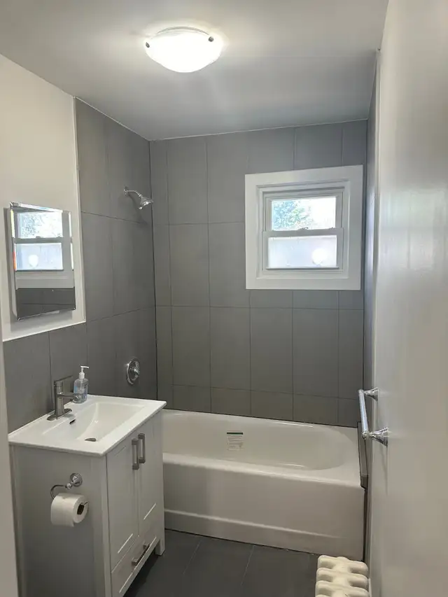Two Bedroom Unit Available - Photo 2