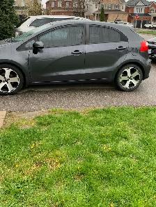 2016 Kia Rio SX Hatchback PREMIUM TRIM - Photo 2