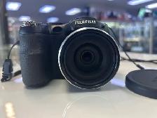 Fujifilm Finepix s1800 12.2MP digital camera - Photo 2