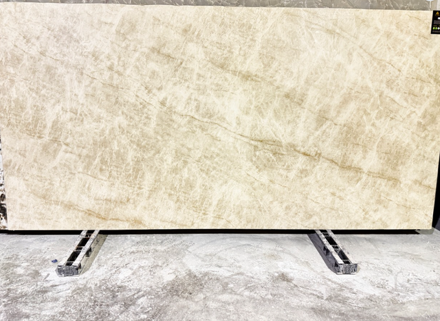 Quartz Countertop With Blue Grey Veins 437-522-8447 - Photo 3