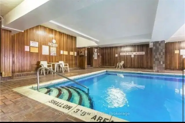 2 Bedrooms Main Floor of Townhouse for Rent - Photo 3