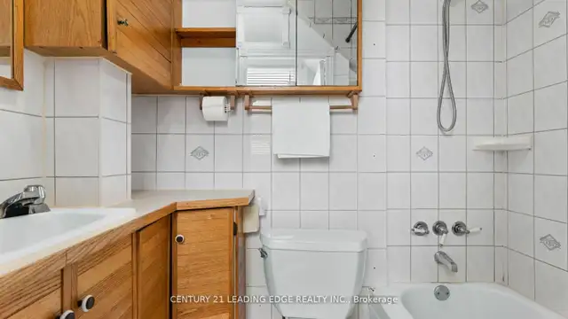 Oshawa and Whitby Two Bedroom Apartments for Rent - Photo 2