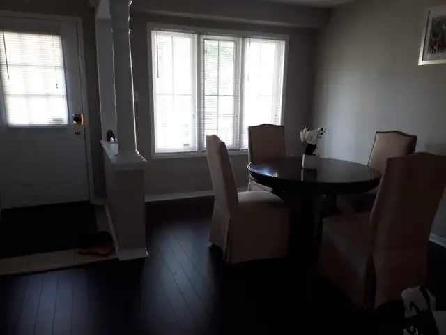 ROOMS FOR RENT- NORTH OSHAWA, WALKING DISTANCE TO DUR.COLL.&UOIT
