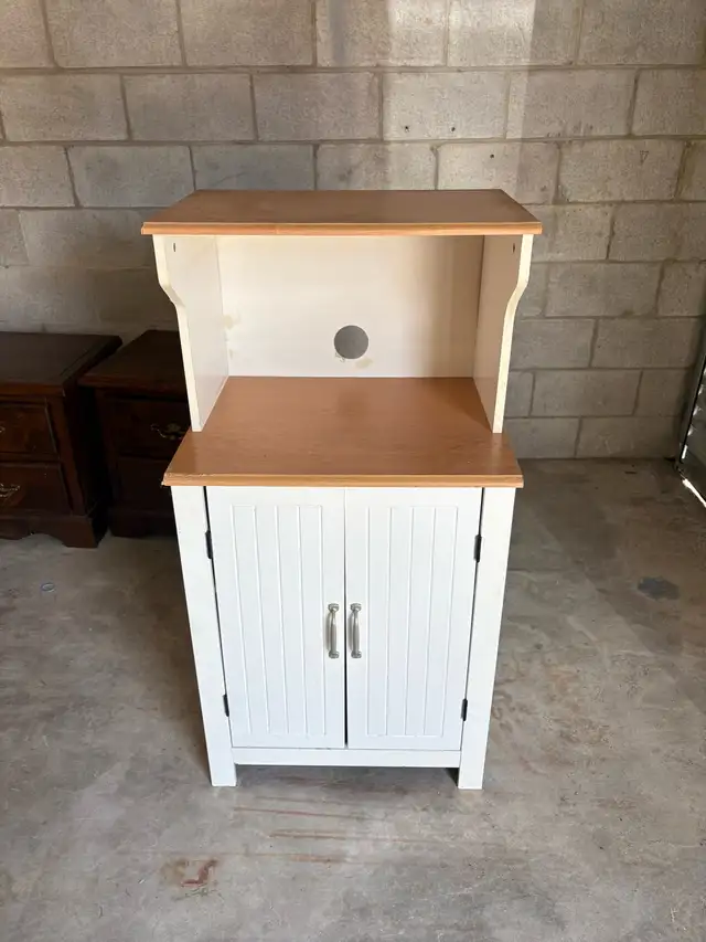 Free delivery used White and Wood Kitchen Microwave Cart - Photo 2