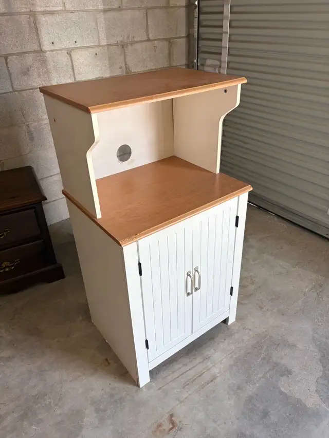 Free delivery used White and Wood Kitchen Microwave Cart - Photo 5