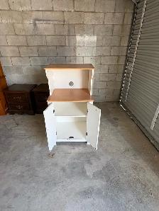 Free delivery used White and Wood Kitchen Microwave Cart - Photo 8
