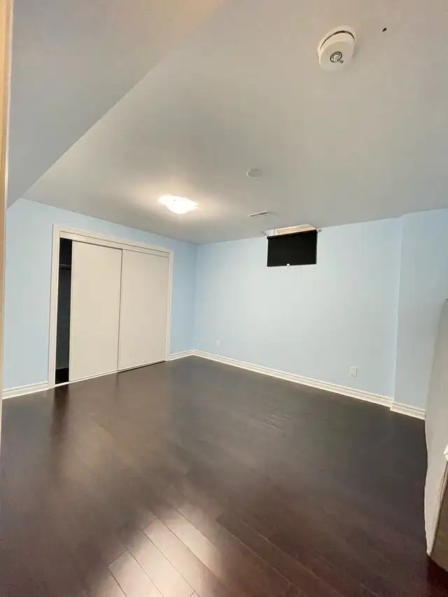 2 bed 1 bath basement for rent near Mavis and Derry Road - Photo 4