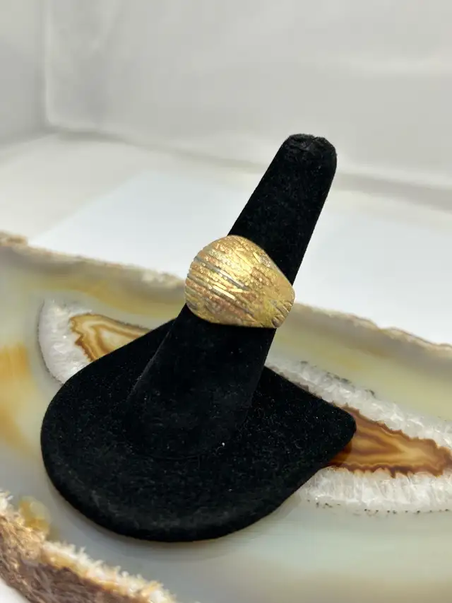 Textured Dome Ring - Photo 7