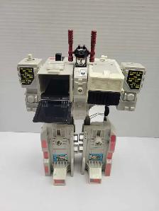 Transformers Metroplex G1 1985 Hasbro Takara