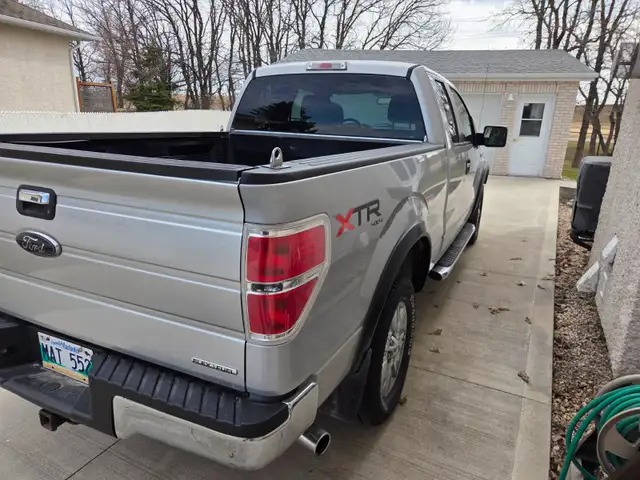 2012 F150 XLT - Photo 3
