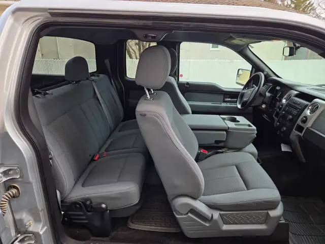 2012 F150 XLT - Photo 8
