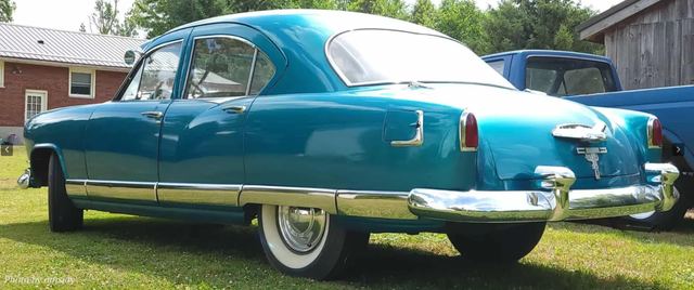 1951 Kaiser Deluxe - Photo 2