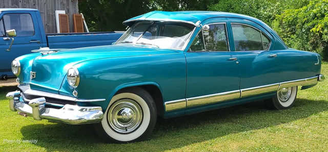 1951 Kaiser Deluxe - Photo 3