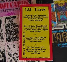 1JJ Swiss Tarot cards with books - Photo 2
