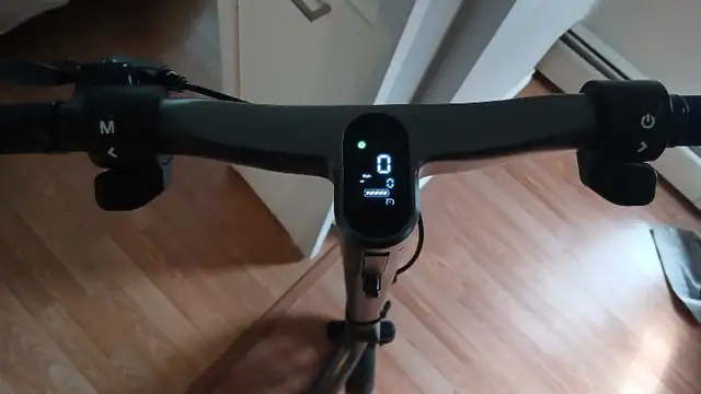 Apollo Air Pro Scooter - 45km/hr - 45km Range - New! - Photo 5