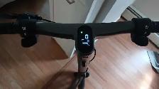 Apollo Air Pro Scooter - 45km/hr - 45km Range - New! - Photo 5