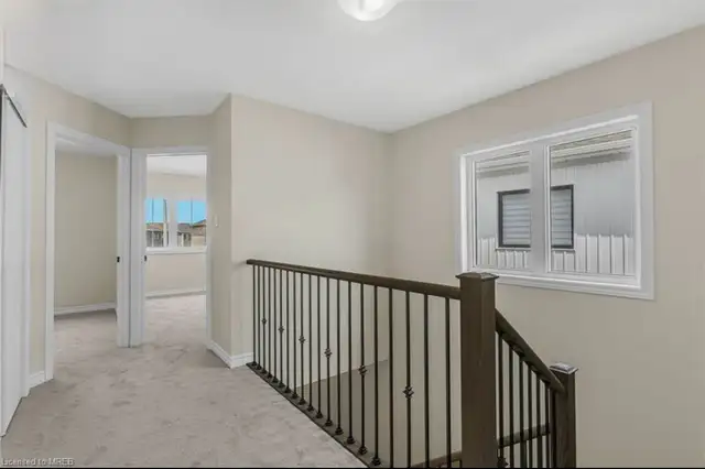 Premium 3 BR / 2.5 BA Home for Lease (July 1) – Port Crescent, W - Photo 8
