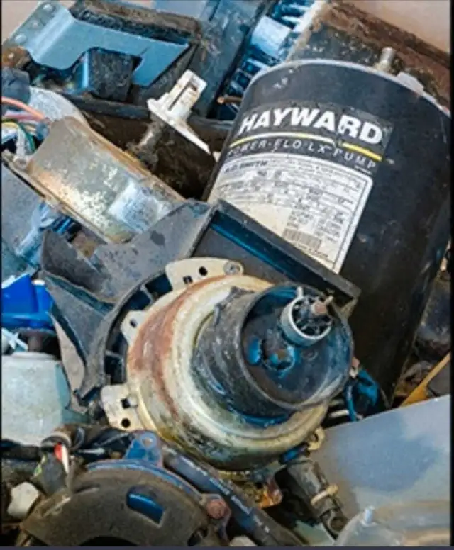 free scrap metal pick up 647-920-7509 - Photo 3