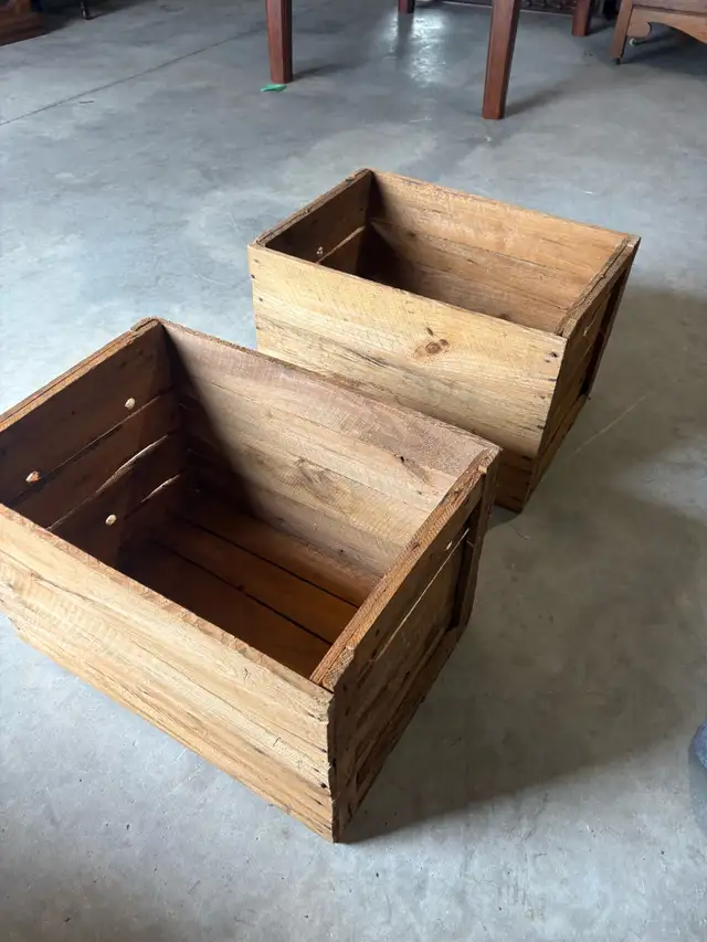 Free delivery used vintage Wooden Crates (Set of 2) - Photo 6