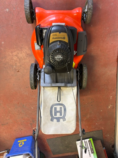 Lawn Mower - Photo 3