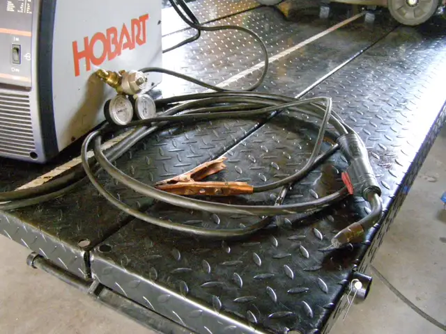 Hobart Handler 175 mig welder. - Photo 2