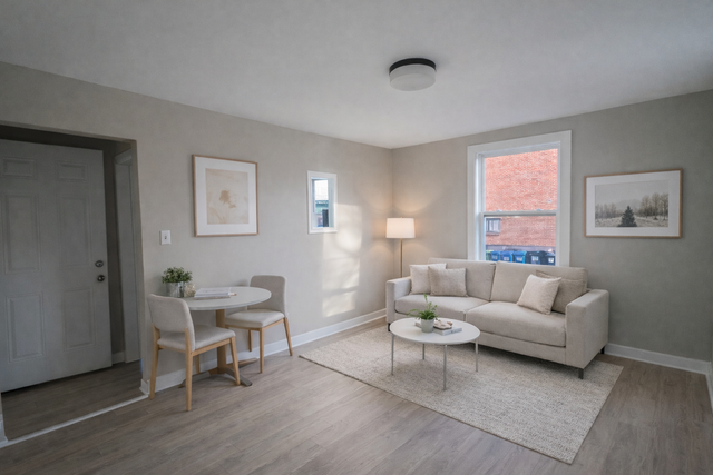 Newly Renovated Building – 2 bedroom available Now - Photo 2