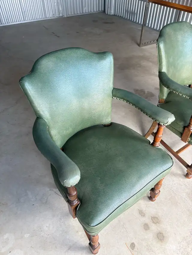 Free delivery used Green Leather Armchairs (Set of 2) - Photo 3