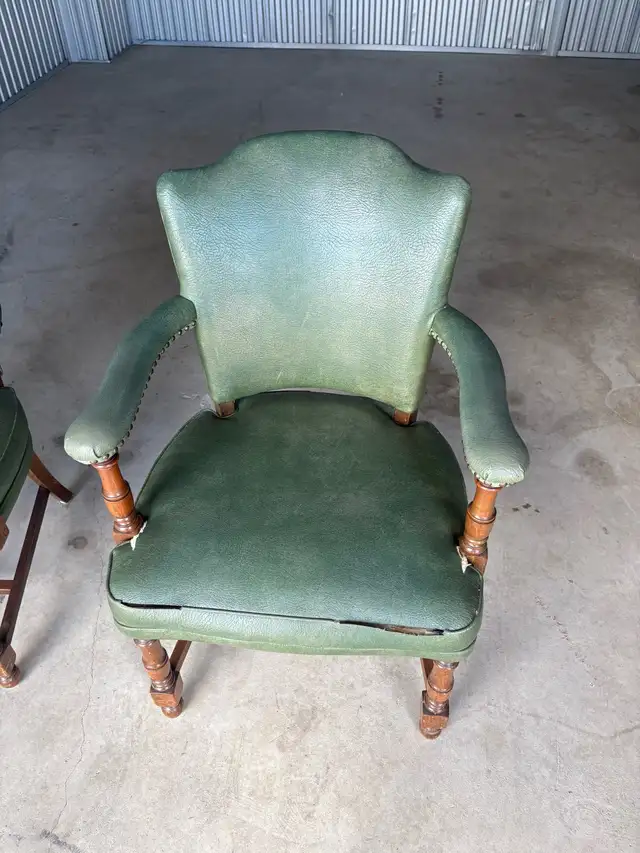 Free delivery used Green Leather Armchairs (Set of 2) - Photo 4
