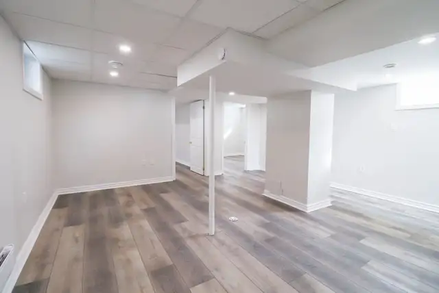 161 Louth St, St. Catharines - 2 Bedroom Lower Unit - Photo 3