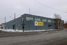 (110pi2) Entrepot de 110pi2 Montreal Hochelaga Montréal