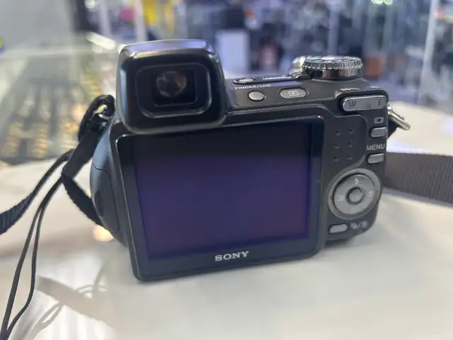 Sony DSC-H5 7.2MP digital camera - Photo 5