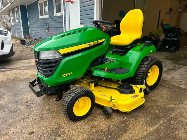 John Deere X584 Garden Tractor