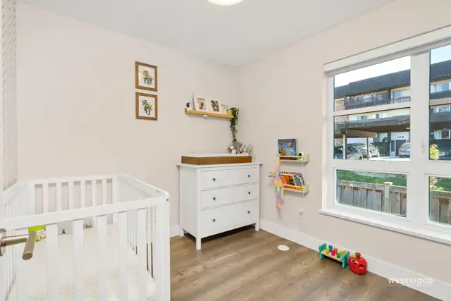 Developers own unit. Townhouse with unmatched features! - Photo 8