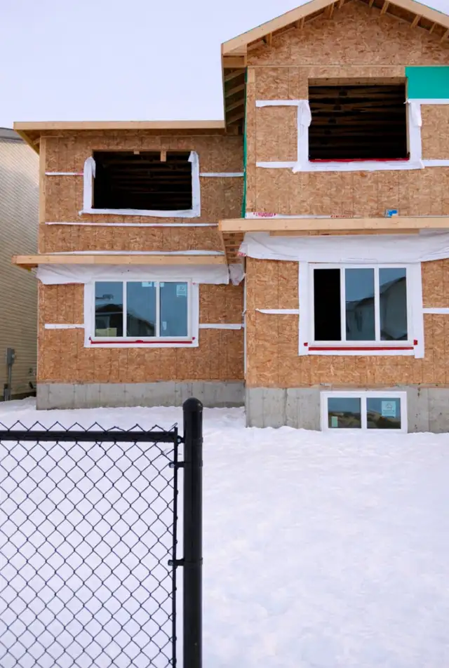 CONSTRUCTION WORKERS NEEDED! $30-$40/HR! - Photo 4