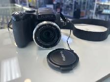 Fujifilm s700 Finepix 7.1 mp digital camera