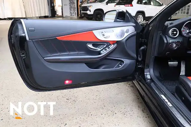 2018 MERCEDES-BENZ C-CLASS C63 S - | BC Vehicle | No Accidents - Photo 9