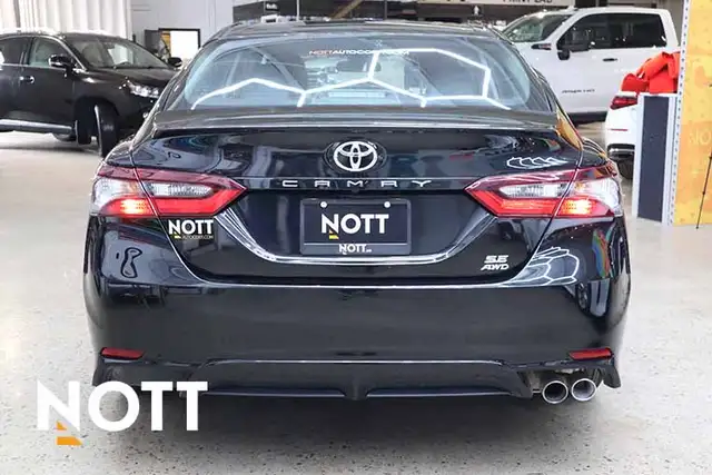 2021 TOYOTA CAMRY SE - | All Wheel Drive | 2 Set of Tires/Wheels - Photo 3