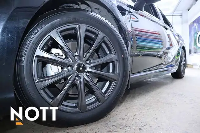 2021 TOYOTA CAMRY SE - | All Wheel Drive | 2 Set of Tires/Wheels - Photo 8