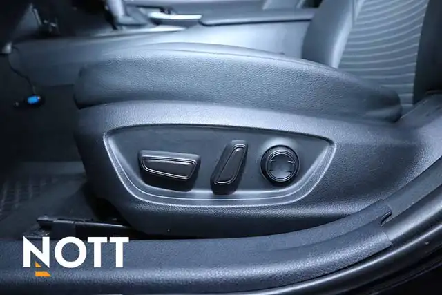 2021 TOYOTA CAMRY SE - | All Wheel Drive | 2 Set of Tires/Wheels - Photo 11