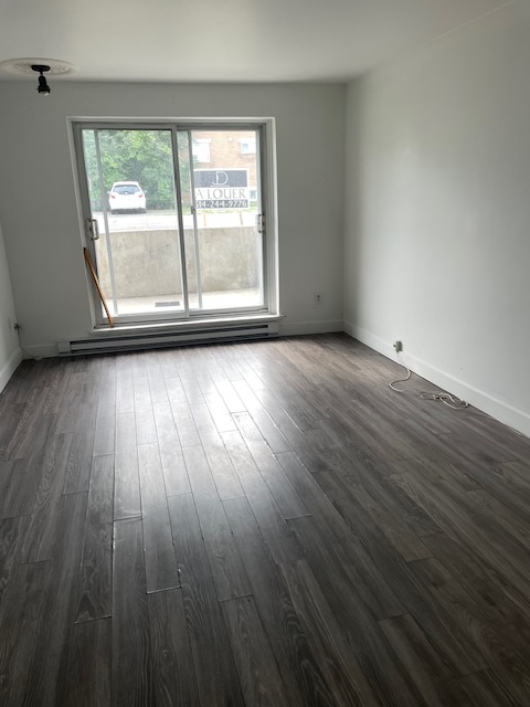 À LOUER – 4½ à Longueuil - Photo 2