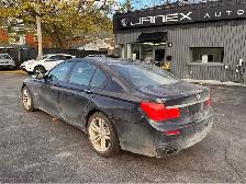2012 BMW 750i - Photo 3