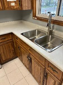 30 SECS to ST. CLAIR COLLEGE   SAVE $$ - PRIVATE ROOMS FOR RENT - Photo 4