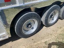 Stock trailer - Photo 5