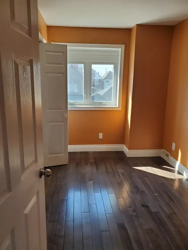Room for Rent - Photo 6