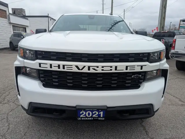 2021 Chevrolet Silverado 1500 Custom WITH POWER DOWN TAILGATE! - Photo 3