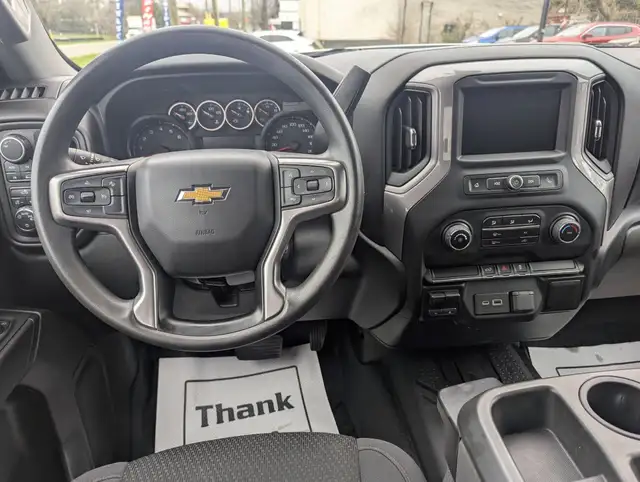 2021 Chevrolet Silverado 1500 Custom WITH POWER DOWN TAILGATE! - Photo 10