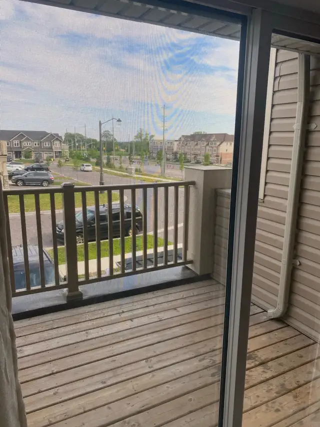 June 1-Oshawa House Rental - Photo 4